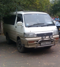 B406CM 35 RUS, Toyota Hiace